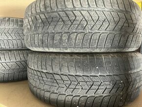 Zimne pneu Pirelli Scorpion 235/60 R18