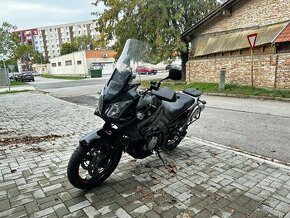 Suzuki DL1000 V-Strom - 1