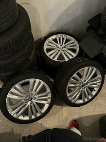 Zimná sada Škoda Superb 235/40 R19