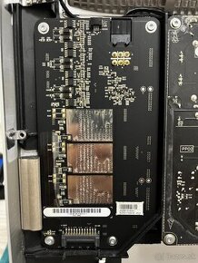 Apple iMac 27" A1312 (Mid 2011) - Invertorová PCB Doska LED