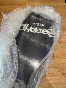 Tiger Snowboard, nerozbaleny