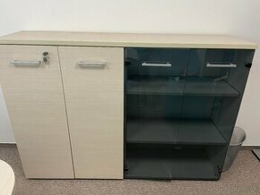 Kancelársky stôl , kancelárska skriňa a kanc .kontajner - 1