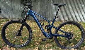 Celoodpružený ľahký Ebajk Trek Fuel EXe 9.8 XT veľkosť XL