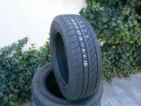 Predám 4x zimné pneu Petlas 215/65 R17 99H