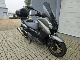 Yamaha X-Max 400