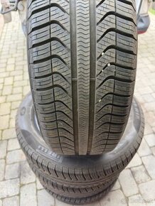 225/50R17 Pirelli