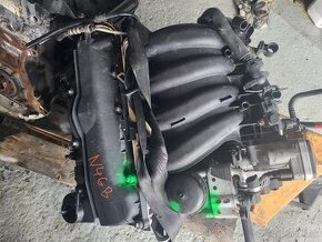 Motor 2.0 n46 b20. Bmw