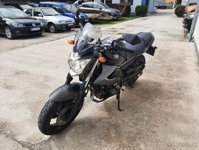 Yamaha xj6 600