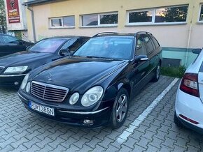 Mercedes benz e w211 3,2i 165 kW  LPG automat 4x4