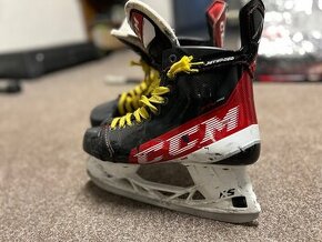 Hokejove korčule CCM Jetspeed Ft4 pro 8,5/44