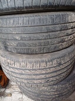 Toyo 215/50 r18