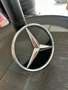 Znak Mercedes G distronic