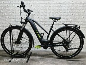 Predám elektro bicykel Cube Cross Hybrid Pro 625 28"