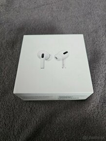 Airpods Pro na diely ( baterky su K.O. ) 60e