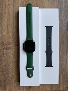 Apple Watch S7 GPS, 45mm Green Aluminium