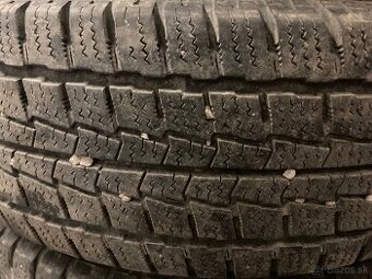 215/65R16