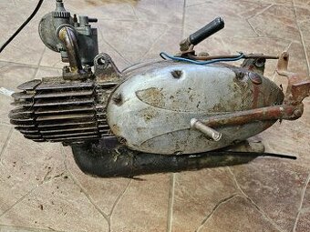 Jawa 550 555 motor