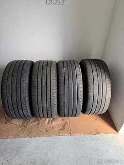 Letné pneu 275/45 R20