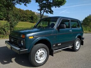 Lada niva 4x4 1.7i 61kw rok výroby 7/2012