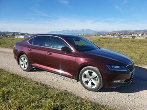 Škoda Superb 2.0 TDI 4x4 Ambition