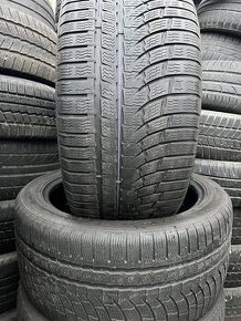 Gumy 255/40r18