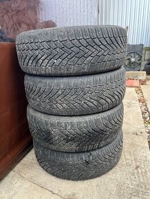 Zimne pneumatiky 205/55R16 continental