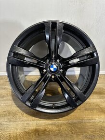 BMW X5 - F15 - 4x orig. ALU disky 5x120 R19 Praha