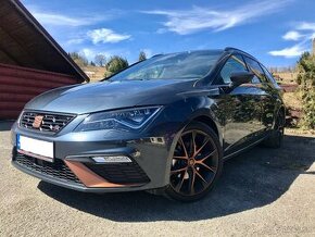 SEAT Leon ST FR 150 DSG Black Limited