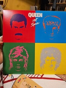 LP Queen Hot space