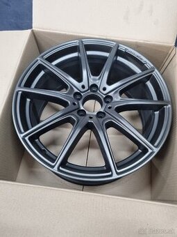 Mercedes AMG disky R19 5x112