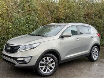 KIA SPORTAGE, PLATINUM, 1,7 CRDi, MANUÁL, 1/2015, 149 678 KM