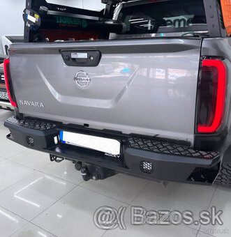 Zadný pevnostný náraznik Nissan Navara D40, D23 /NP300/