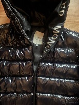 Moncler Bunda