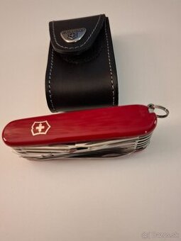 Victorinox Swiss Champ