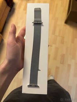 Apple Watch 46mm Natural Milanese Loop