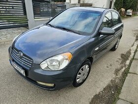 hyundai accent - 1