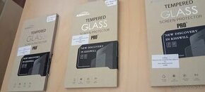 Tempered glass screen protector pro + MotoE6s 2ks a 1ks Moto