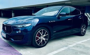 Maserati Levante Grandsport SQ4 Carbon