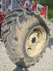 PREDAM NAFUKANY PAR KOLIES 16-9X30 TRAKTOR ZETOR