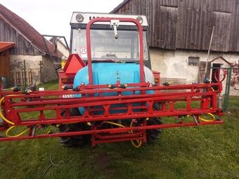 Postrekovač za traktor 300l/12m