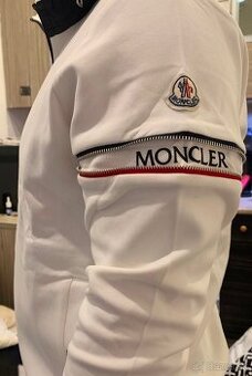 Predám pánsku teplakovu súpravu Moncler