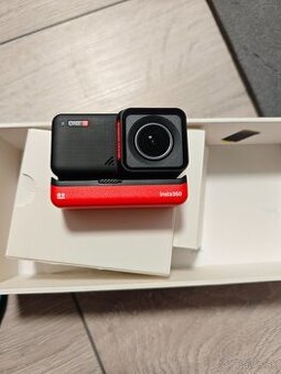 Insta360 One R