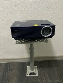 Predam projektor Benq MP611c - 1