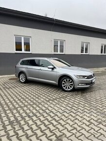 Volkswagen Passat Highline Premium 2019 140kwt