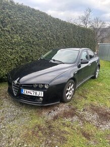 Alfa Romeo 159