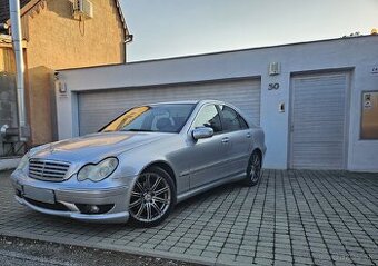 Predám Mercedes-Benz w203 - 1