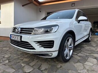 Volkswagen Touareg 4.2 TDI 250kW rv:2014 - 1