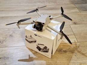 DJI Mini 3 + 128Gb SD karta + batéria + brašňa