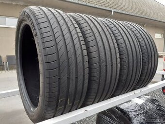 Takmer nové letné 205/45R17 Michelin