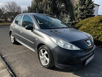 Peugeot 206+ 1.4 benzin